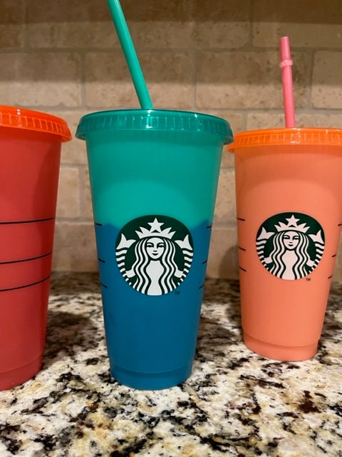 Starbucks Color changing Cold Cup 24oz / Cold Cup/Starbucks Reusable C –  Elite designs Co22